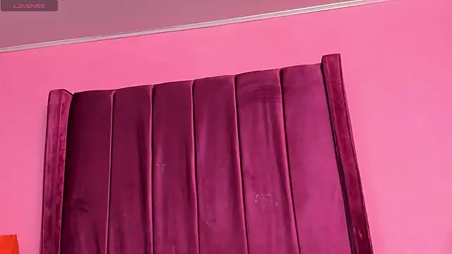 mitzukywinteer online show from 07.10.26