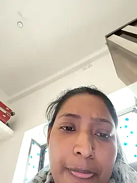 Hot-Tinaa online show from 01.17.26