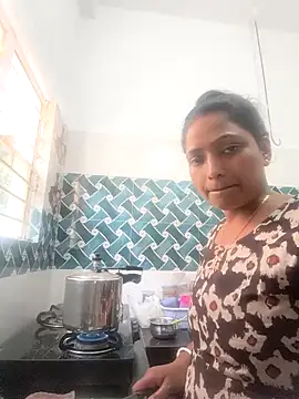 Hot-Tinaa online show from 02.14.26