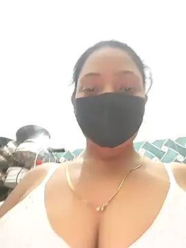 Hot-Tinaa online show from 03.06.26