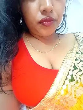 Hot-Tinaa online show from 04.05.26