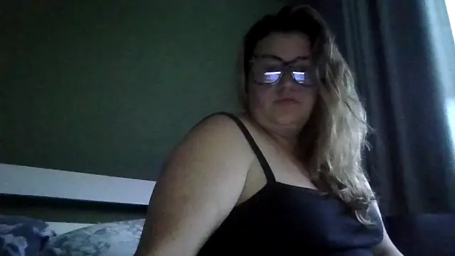 QueenCurvy Charley28 online show from 06.16.26