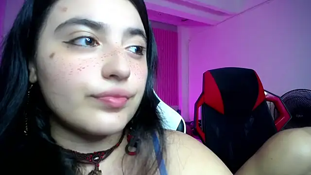 Snapshot of sonic_jess07 chatting on 05.19.26 sonic jess07 online show from 05.19.26