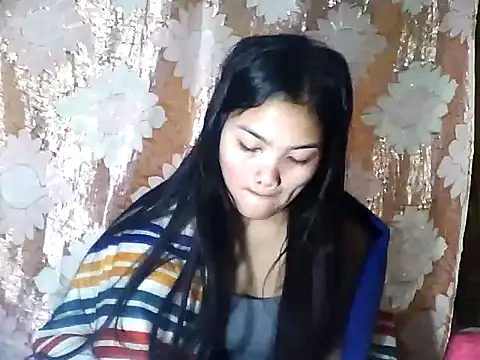 PinaySkinnyJust18 online show from 03.18.26