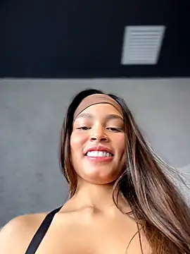 Amaliarand online show from 04.11.26