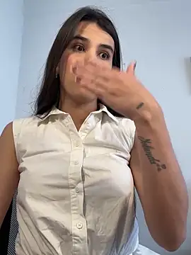 Lily WellGifted online show from 02.22.26