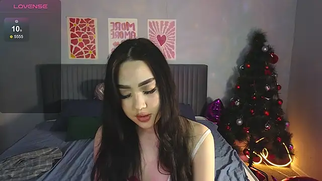 Snapshot of NaomiKim_ chatting on 02.11.26 NaomiKim online show from 02.11.26