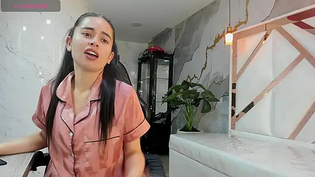 Qetsyah tf online show from 03.28.26