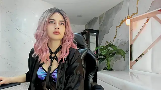 Qetsyah tf online show from 03.31.26