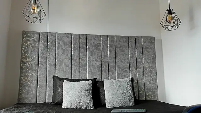 Snapshot of Calvin_Hunter chatting on 02.16.26 Calvin Hunter online show from 02.16.26