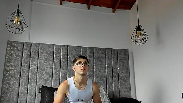 Snapshot of Calvin_Hunter chatting on 02.20.26 Calvin Hunter online show from 02.20.26