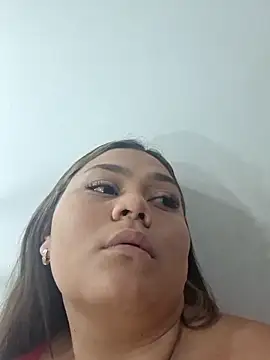 AmaliaVictoria online show from 02.21.26