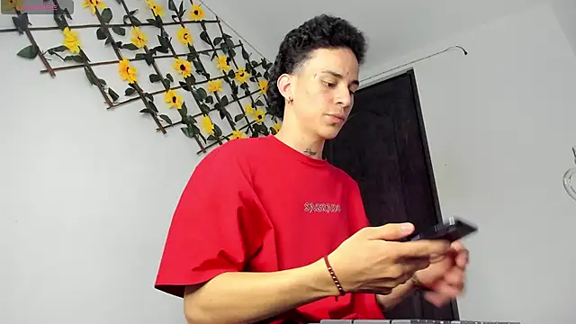 Maxxx bigcockx online show from 05.22.26