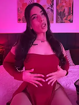 Snapshot of IrinaBlanc chatting on 02.15.26 IrinaBlanc online show from 02.15.26