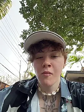 Snapshot of IceMur chatting on 02.22.26 IceMur online show from 02.22.26