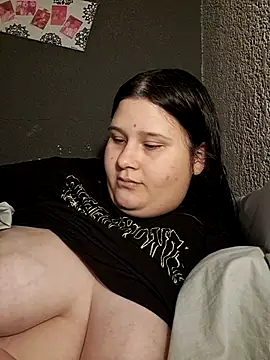 TUWACHA7777 online show from 04.22.26