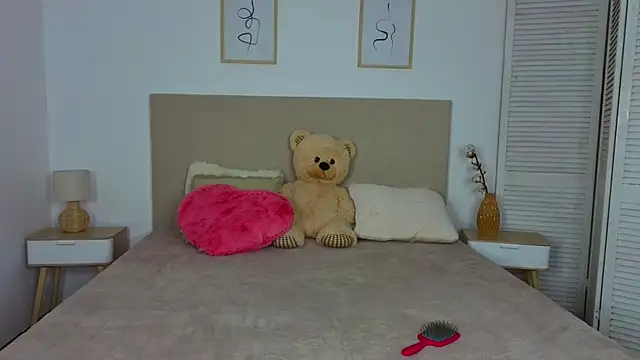 Silena sky online show from 02.15.26