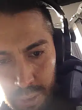 Snapshot of michell_veryhot chatting on 02.21.26 michell veryhot online show from 02.21.26