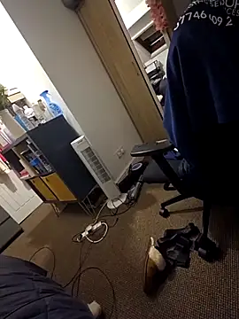 Capitan at work 96 online show from 04.19.26