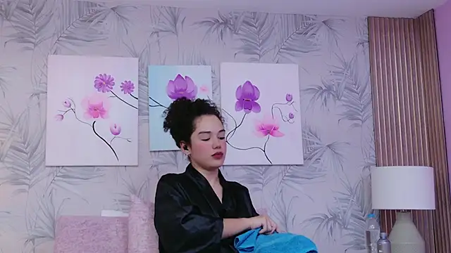 RoxanaAngel online show from 01.18.26