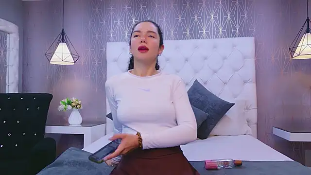 Snapshot of RoxanaAngel chatting on 02.08.26 RoxanaAngel online show from 02.08.26