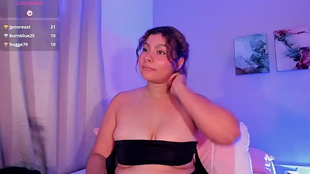 Snapshot of ConnyLoret chatting on 02.10.26 ConnyLoret online show from 02.10.26