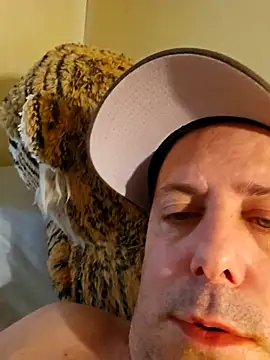 Snapshot of Martin_dick78 chatting on 03.17.26 Martin dick78 online show from 03.17.26