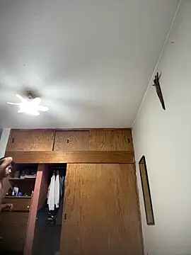 Jleonardolr online show from 04.05.26