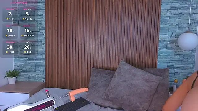 Snapshot of vicky_grey chatting on 02.12.26 vicky grey online show from 02.12.26