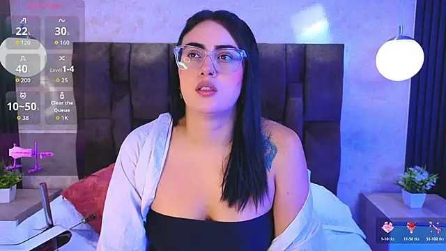 Snapshot of vicky_grey chatting on 04.22.26 vicky grey online show from 04.22.26