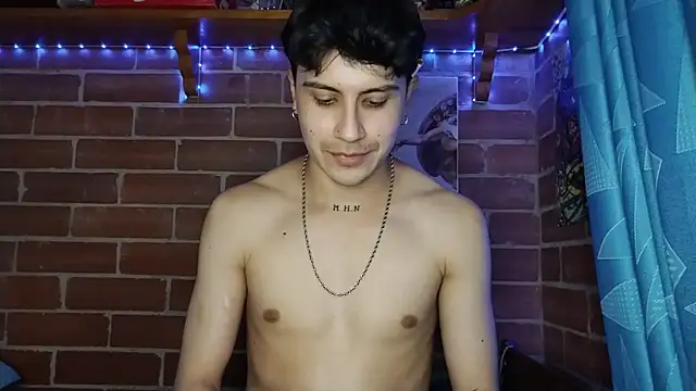 Snapshot of PaulDamico chatting on 03.04.26 PaulDamico online show from 03.04.26