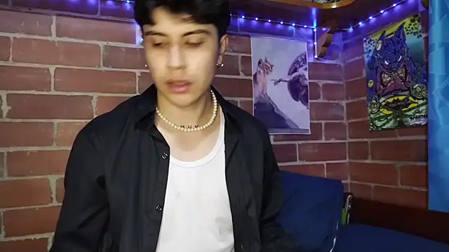 Snapshot of PaulDamico chatting on 03.09.26 PaulDamico online show from 03.09.26