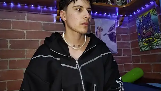 Snapshot of PaulDamico chatting on 03.19.26 PaulDamico online show from 03.19.26