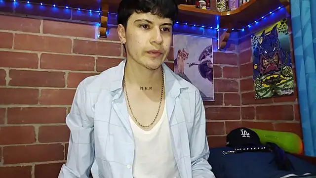 Snapshot of PaulDamico chatting on 04.06.26 PaulDamico online show from 04.06.26