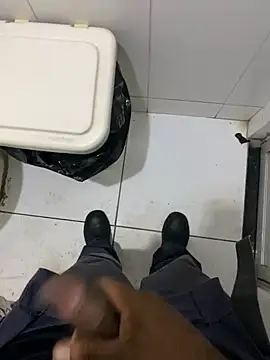 Snapshot of hudson19cm chatting on 02.08.26 hudson19cm online show from 02.08.26