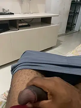 Snapshot of hudson19cm chatting on 02.23.26 hudson19cm online show from 02.23.26