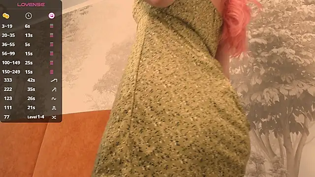 Hiaru Cutie online show from 03.10.25