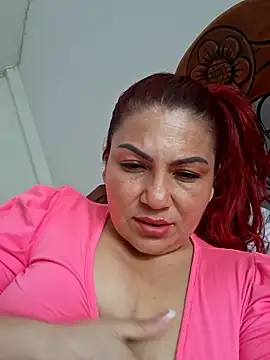 Snapshot of Mechi-Dirty chatting on 05.06.26 Mechi-Dirty online show from 05.06.26