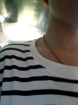 Snapshot of Victoria-Victoria chatting on 02.25.26 Victoria-Victoria online show from 02.25.26