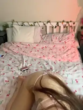 Snapshot of ValenciaTheVixenXX chatting on 04.07.26 ValenciaTheVixenXX online show from 04.07.26