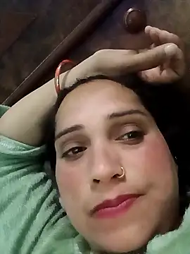 Cute-karisma1234 online show from 01.19.26