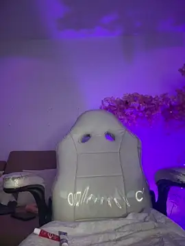 Doll Luna  online show from 04.30.26