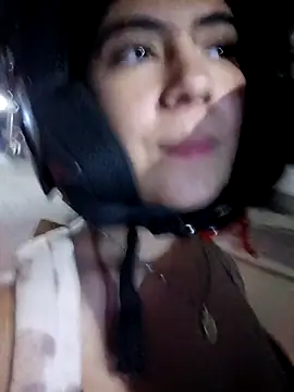 Snapshot of Ailen-cute chatting on 02.05.26 Ailen-cute online show from 02.05.26