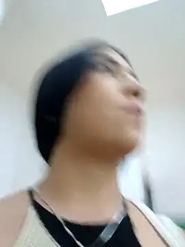 Snapshot of Ailen-cute chatting on 02.05.26 Ailen-cute online show from 02.05.26