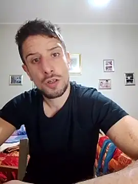 Snapshot of Mcsimotoro chatting on 05.04.26 Mcsimotoro online show from 05.04.26