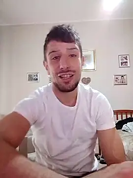 Snapshot of Mcsimotoro chatting on 05.08.26 Mcsimotoro online show from 05.08.26