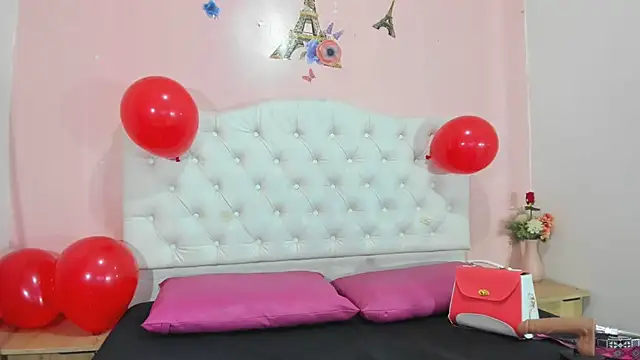 elianacollins23 online show from 02.14.26