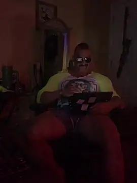 daddydonkey84 online show from 04.13.26