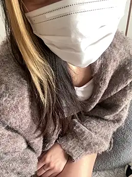 yui  yuichan online show from 02.04.26