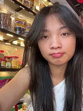 Lyn-be99 online show from 03.26.26